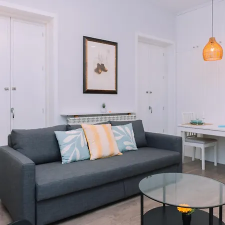 Brillo Desde La Ventana En By Appartamento *