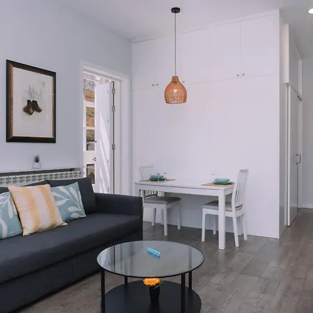 Appartamento Brillo Desde La Ventana En By Vigo