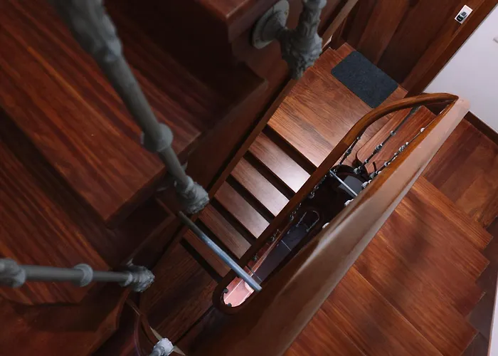 Brillo Desde La Ventana En By Vigo